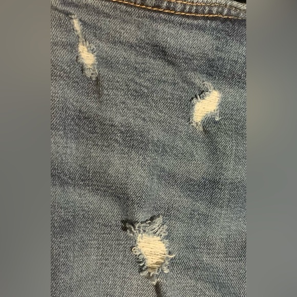 Old Navy Men’s Denim Slim Built-In Flex Ripped Jeans - Size: 34x34 - Picture 6 of 9